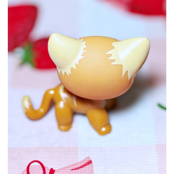 Authentic LPS Littlest Pet Shop No # Puzzle Shorthair Cat Blue Teardrop Eyes - Picture 11 of 12